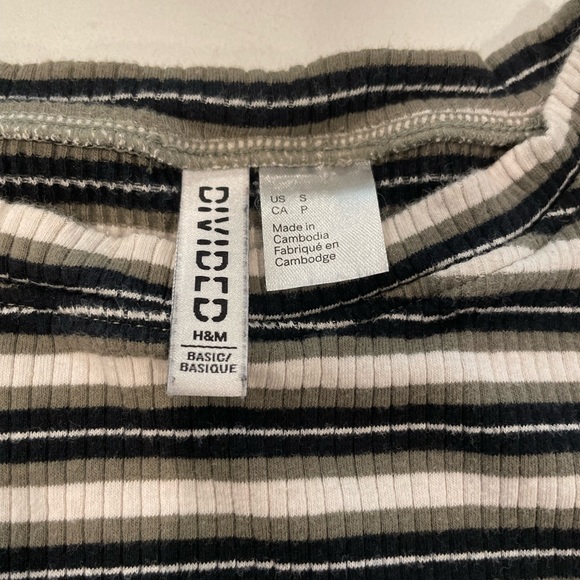 H&M womens S stripped green short sleeve shirt - Picture 2 of 3